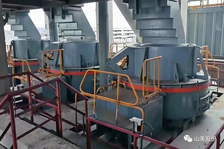 砂石協會報道！上海山美大進料、大產量立式沖擊破碎機（制砂機）成功用于東方希望骨料生產線升級改造項目！