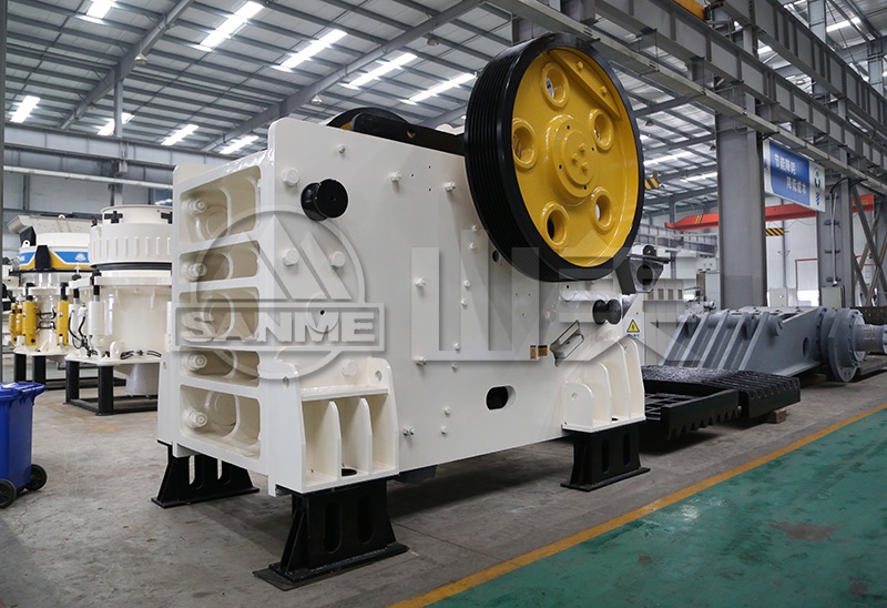 砂石生產(chǎn)線中顎式破碎機(jī)和圓錐破碎機(jī)如何提高生產(chǎn)能力？