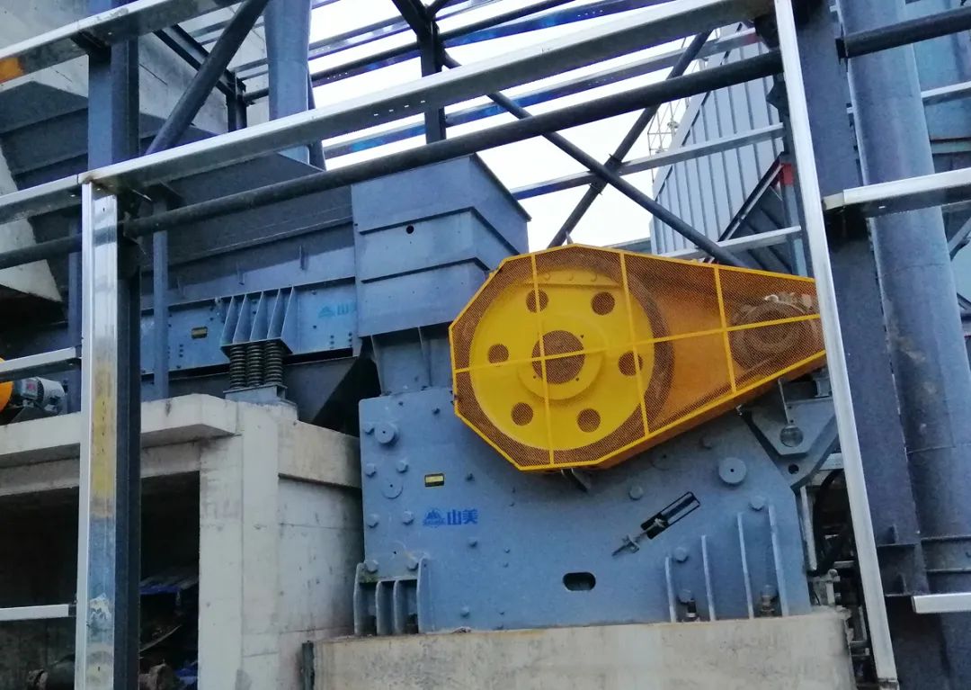 顎式破碎機 顎式破碎機