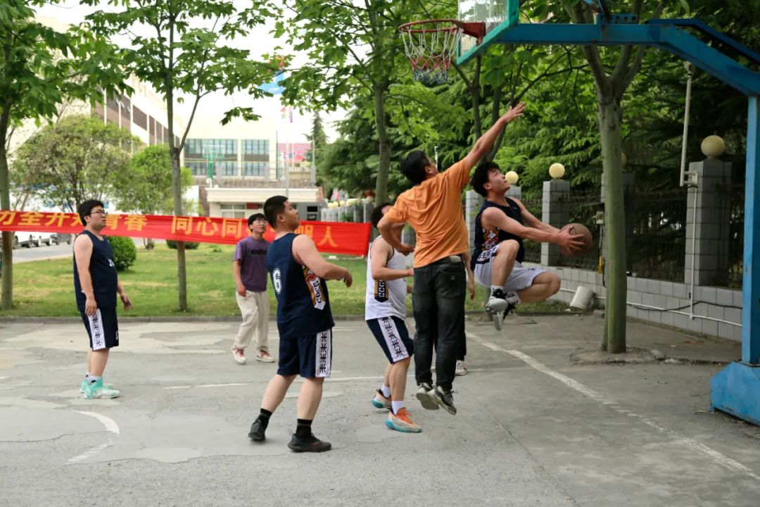 上海山美股份2025春季運動會火熱啟幕！拔河、籃球預賽燃情開戰