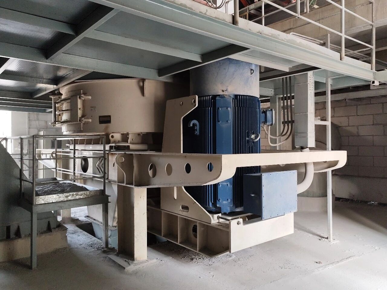 立式沖擊式破碎機-大進料·高效率·低損耗 鑄就精品骨料