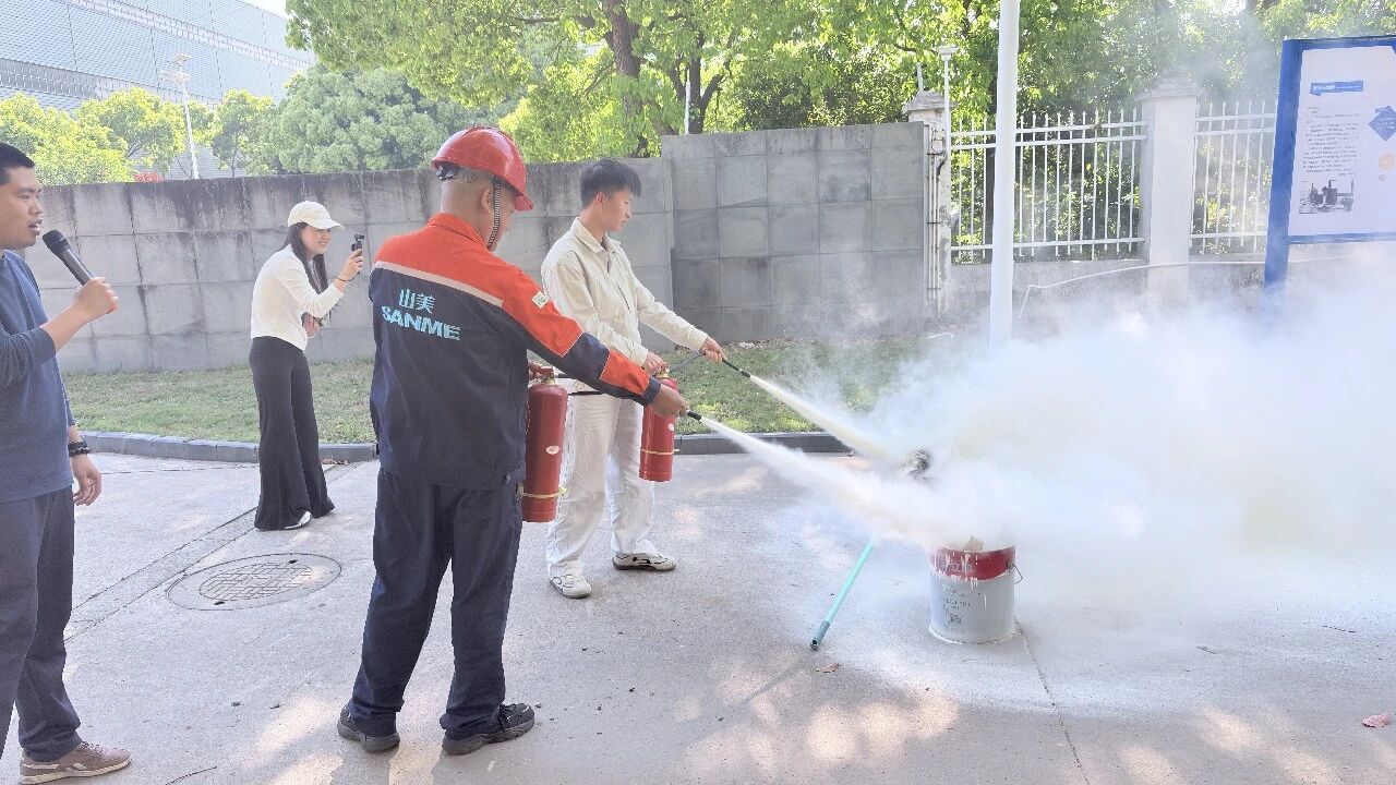 安全為基，溫情為帆——上海山美股份四月“暖企行動”側記